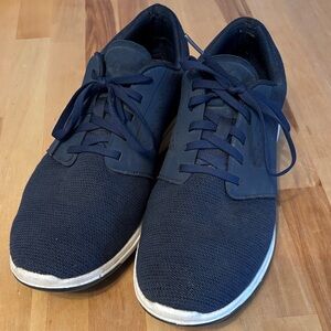 Cuater spineless golf shoes EUC